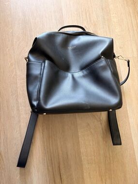 Mina Baie Stevie Backpack Vegan Midi